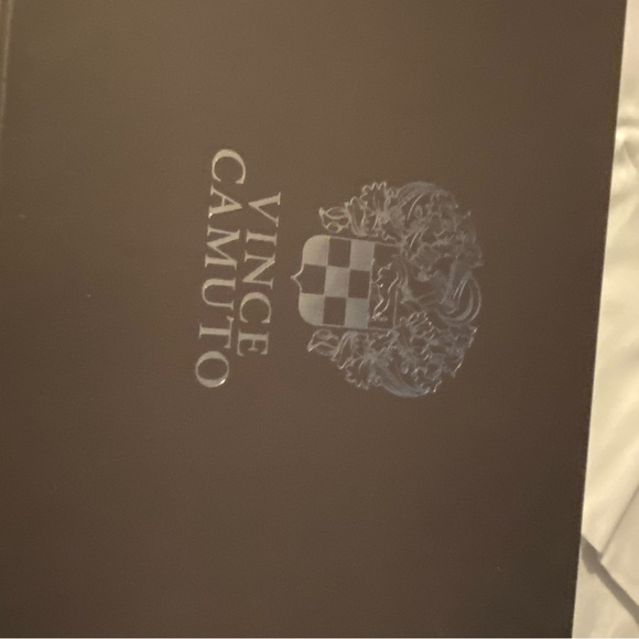 Vince Camuto Ensley black suede heels, size 9 wide - Picture 10 of 10